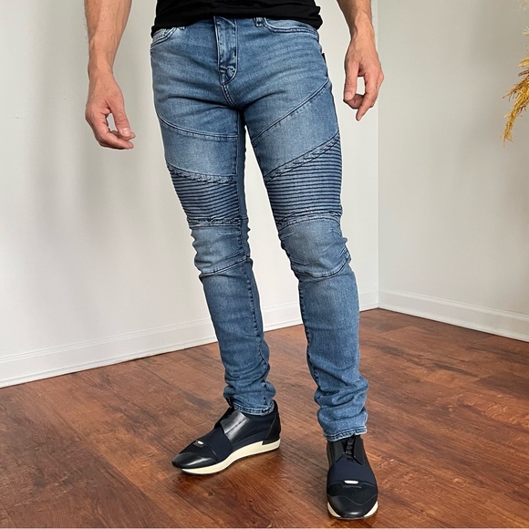 TRUE RELIGION Skinny Jeans (30) - Picture 5 of 13